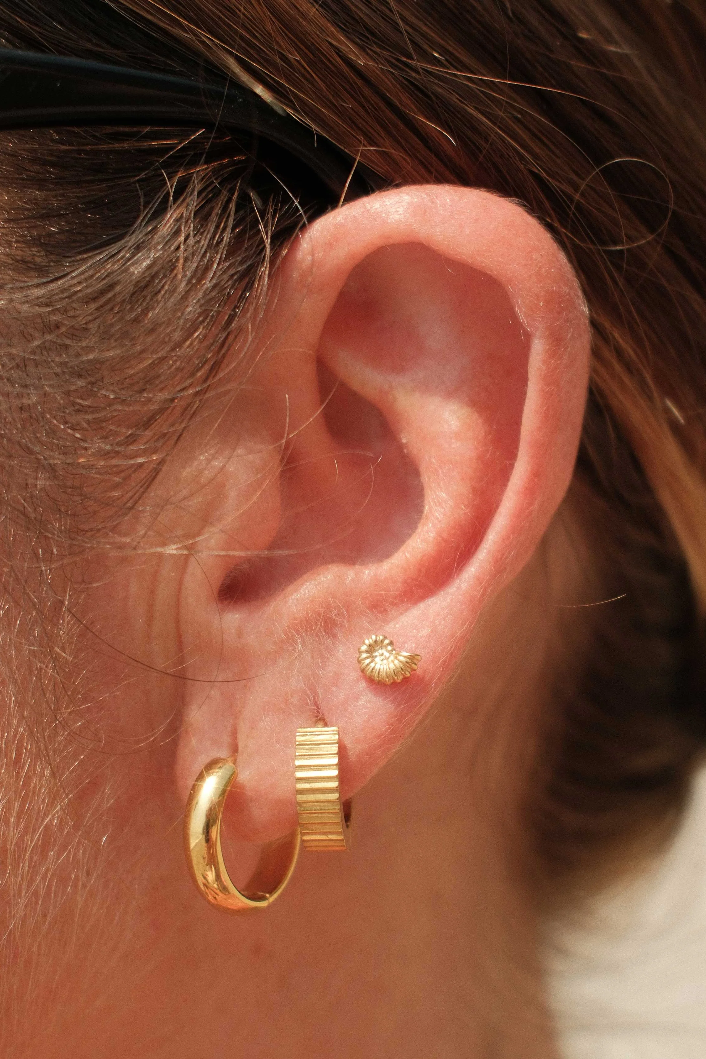 Nautilus Shell Flat Back Stud - Image 2