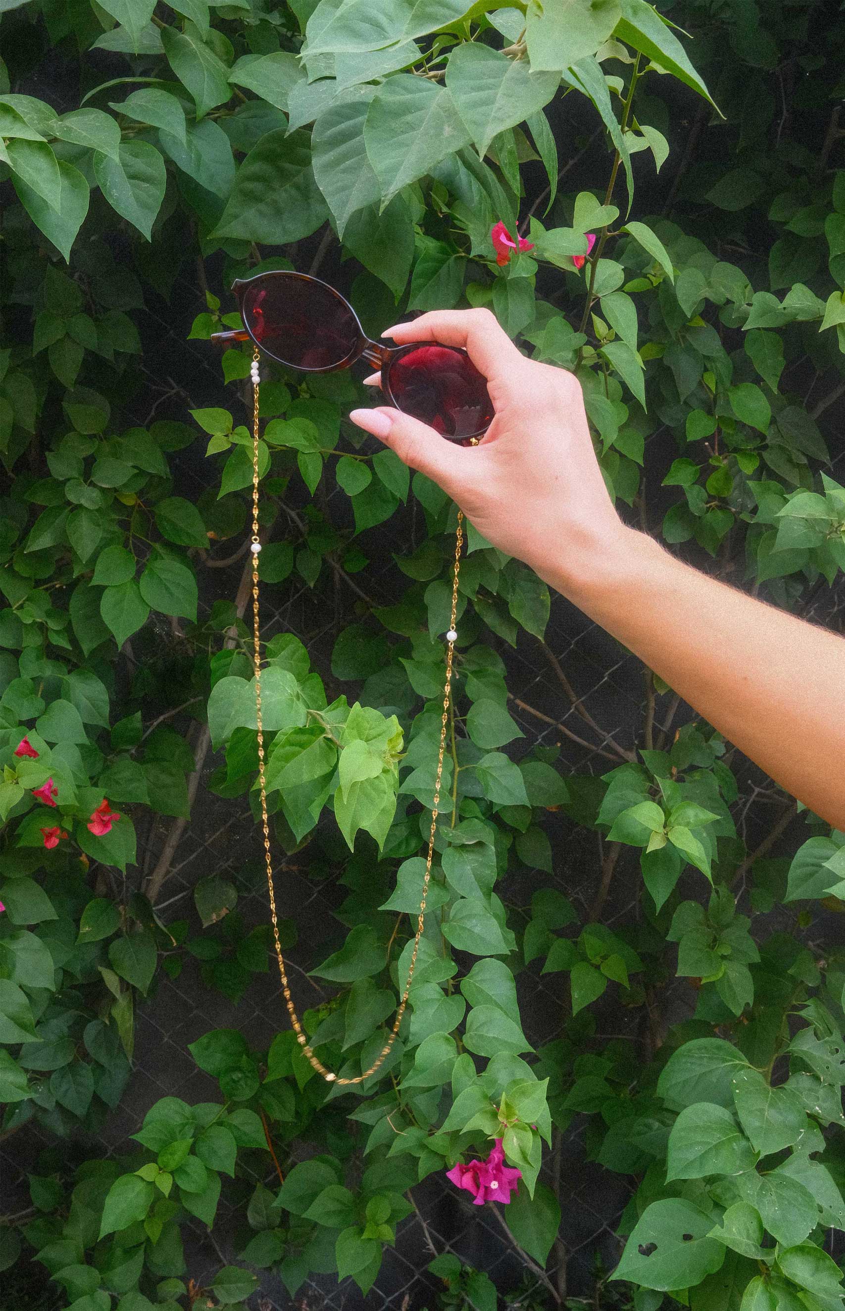 Pearl Glasses Chain Style 1 - Image 5