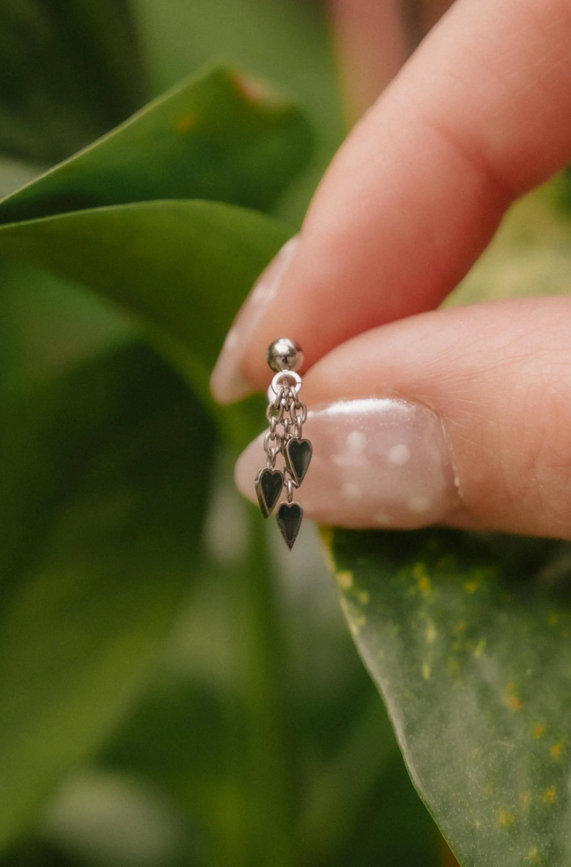 Pothos Enamel Flat Back Stud - Image 4